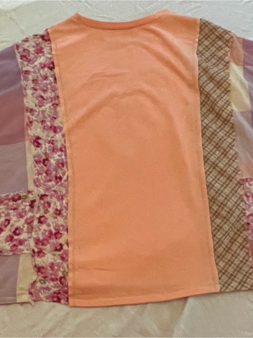 easel Peace Heart Patchwork Top - Picture 8 of 8